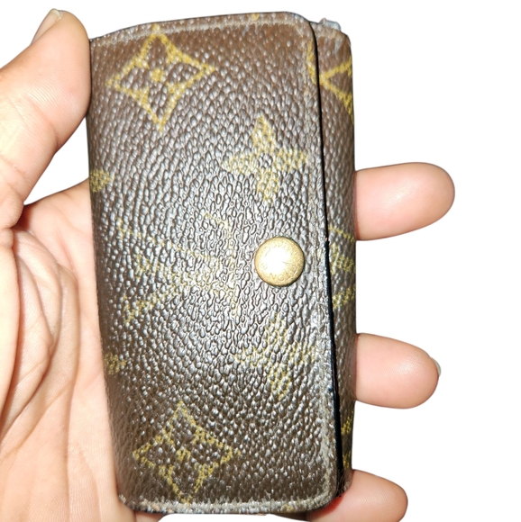 Louis Vuitton Brown Leather with Gold Hardware - Picture 1 of 10